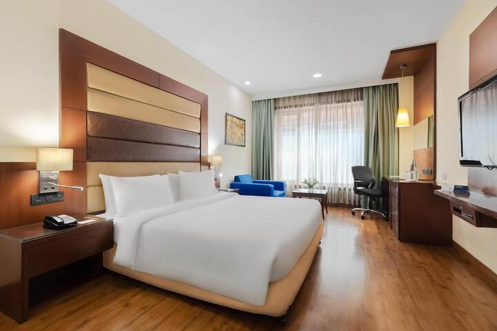 Room 12 of 46