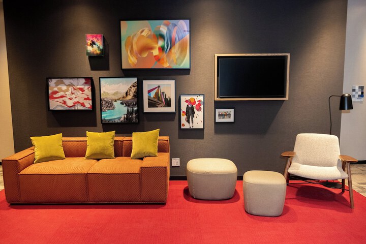 Hotel Interior 3 of 39