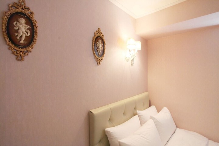 Room 38 of 71