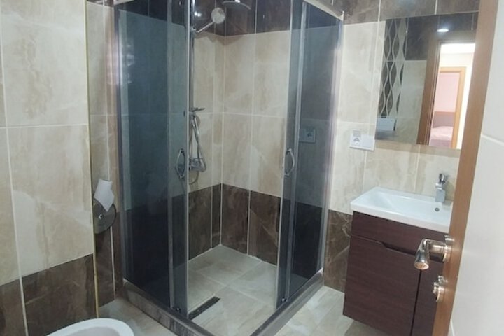 Room 7 of 7