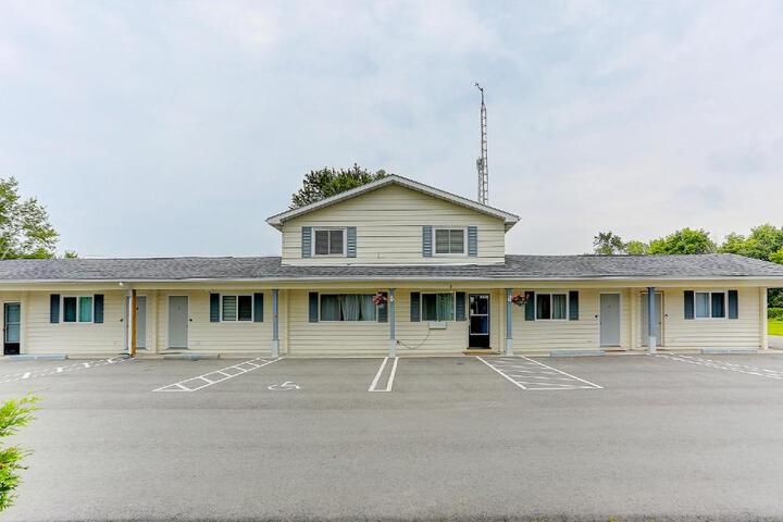 Photo of Stone Fountain Motel