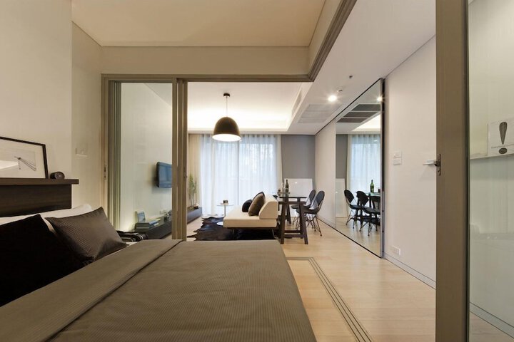 Room 7 of 36