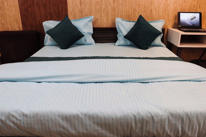 Room 21 of 49