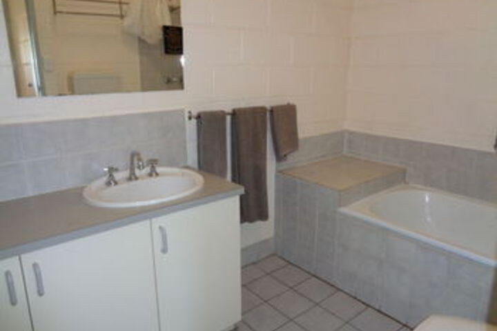 Room 3 of 23