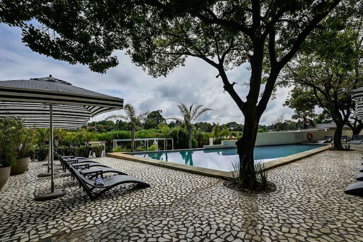 Pool 89 of 129
