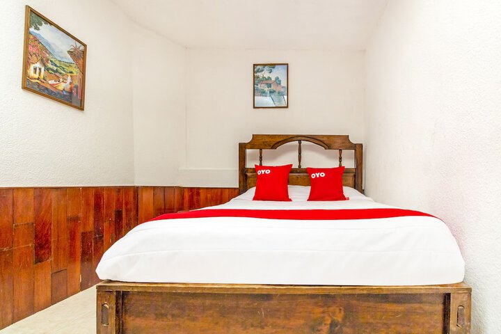 Room 15 of 25