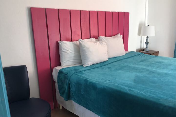 Room 8 of 52