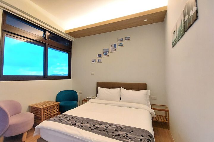 Room 20 of 92