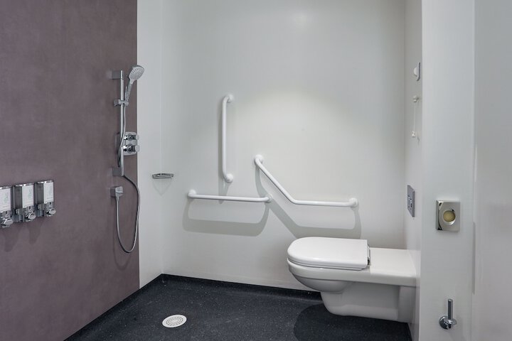Room 29 of 76
