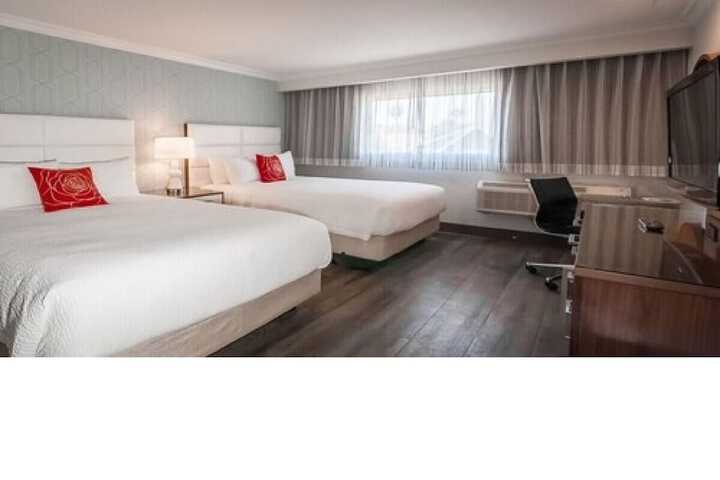 Room 12 of 76