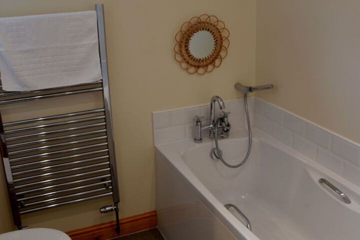 Room 15 of 22