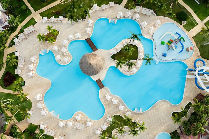 Pool 24 of 79