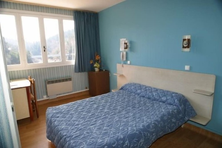 Room 5 of 30