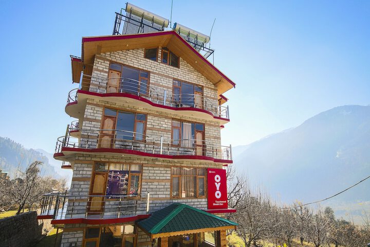 Hotel 4 of 6