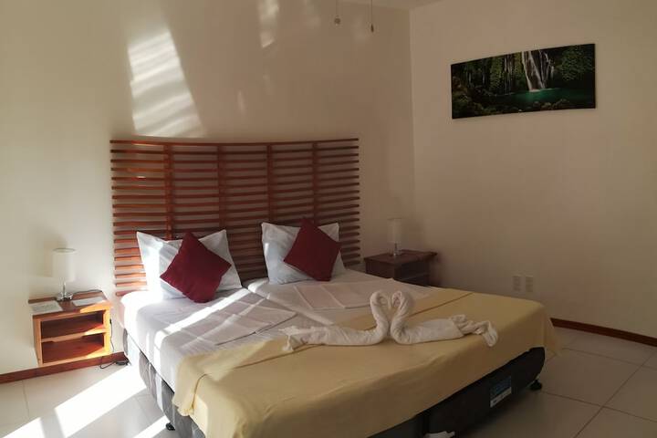 Room 15 of 222