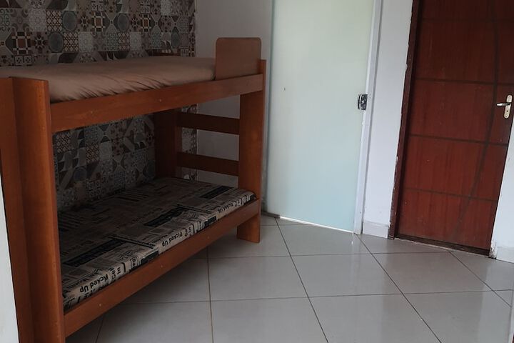 Room 3 of 6