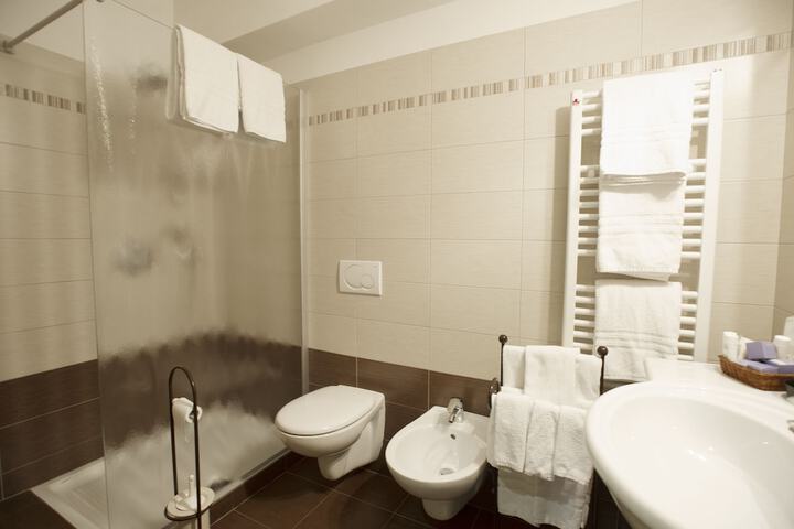 Clean Restrooms