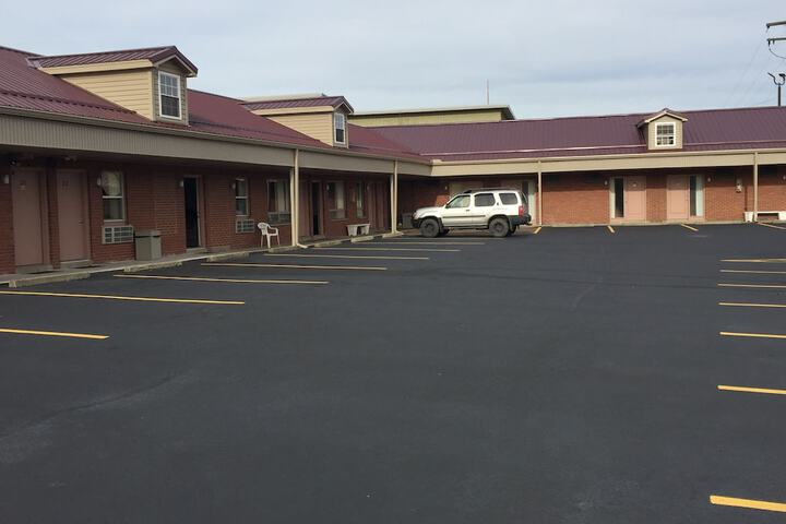 Property Grounds 36 of 39