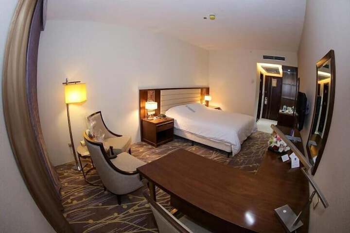 Room 18 of 56