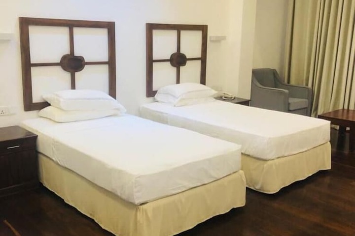 Room 15 of 85