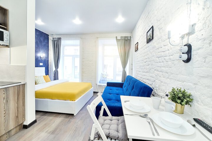 Room 1 of 39