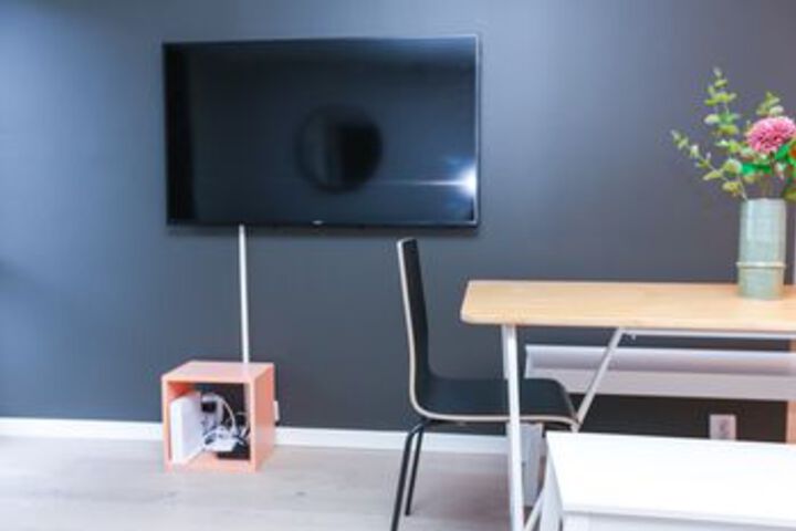 Room 16 of 25