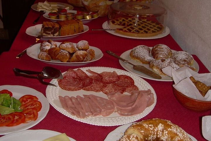 Breakfast/Coffee Service 52 of 72