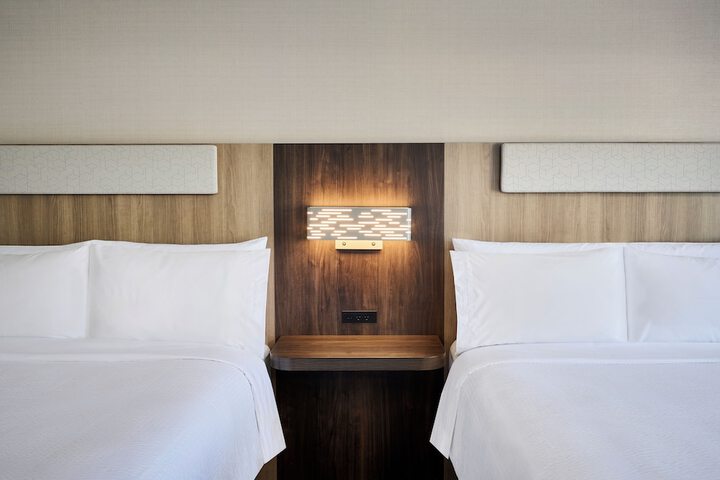 Room 8 of 47