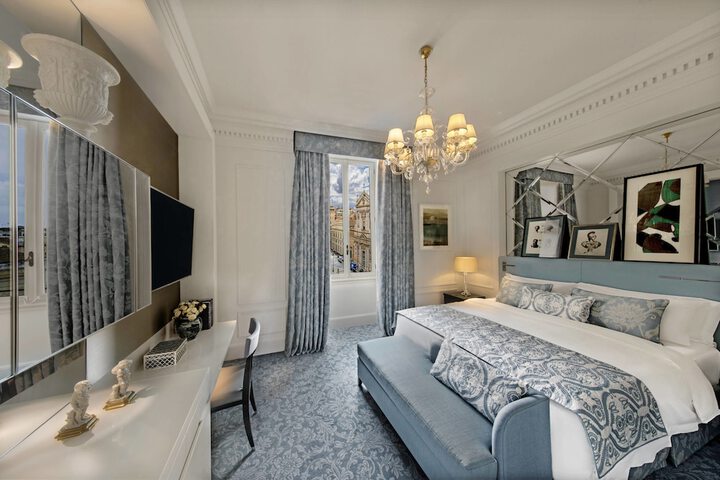 Room 8 of 202