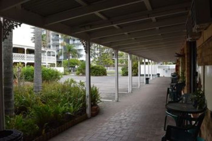 Property Grounds 29 of 32