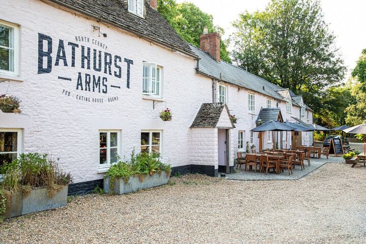 Bathurst Arms in Cirencester