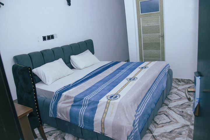 Room 17 of 58