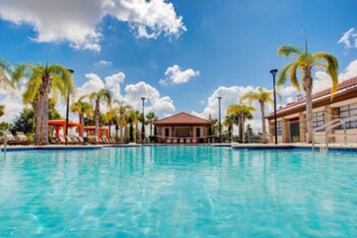 Pool 27 of 39