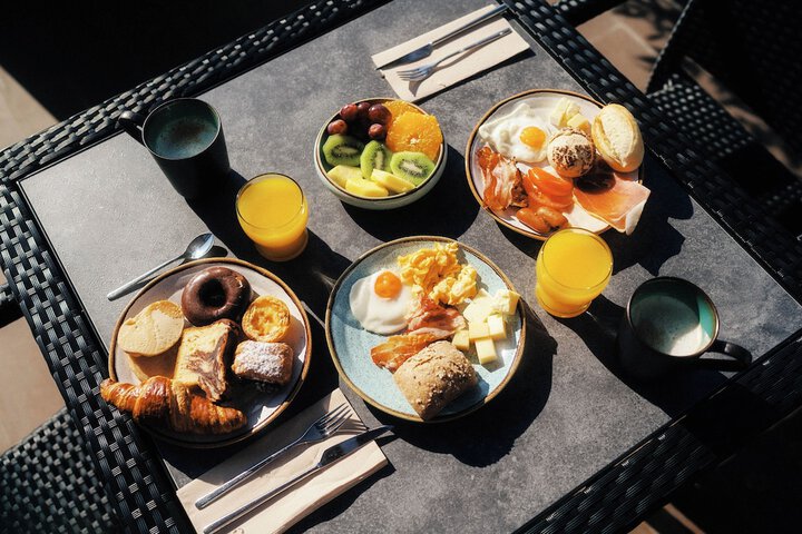 Breakfast/Coffee Service 45 of 56
