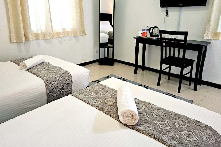 Room 7 of 46
