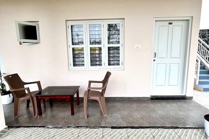 Property Grounds 16 of 18