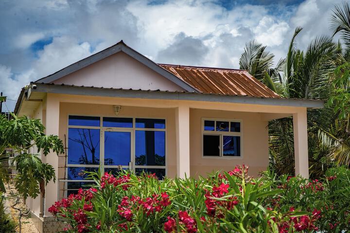 Hotel Exterior 65 of 65