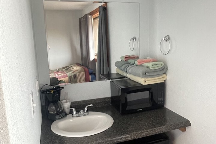 Room 2 of 9