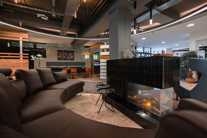 Hotel Lobby