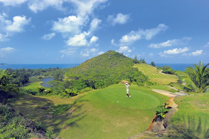 Golf 100 of 183