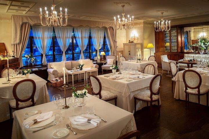 Dining Photos