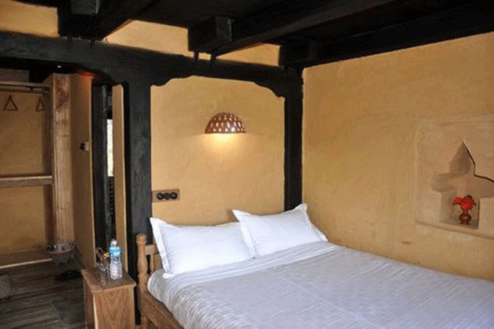 Room 7 of 26