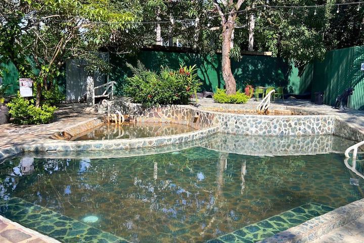 Pool 67 of 108