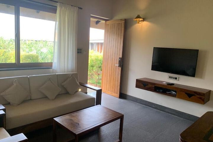 Room 10 of 40