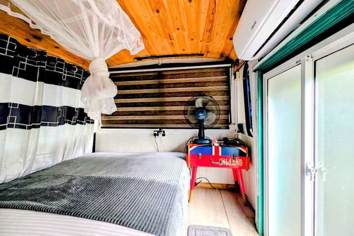 Room 17 of 53