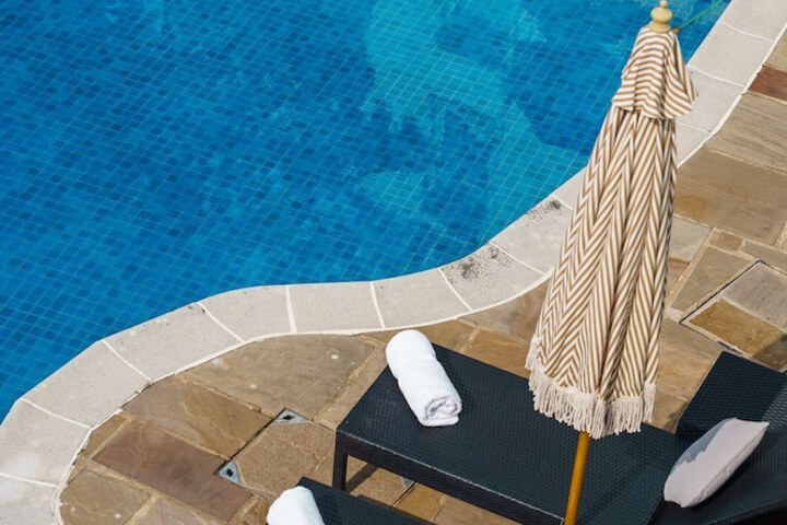 Pool 44 of 65