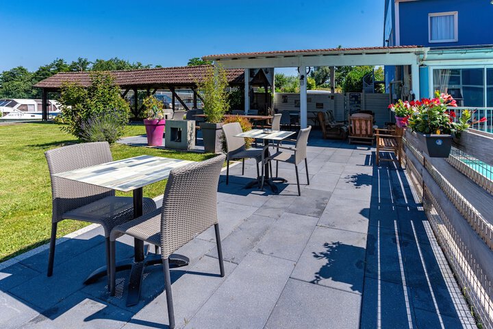 Terrace/Patio 22 of 62
