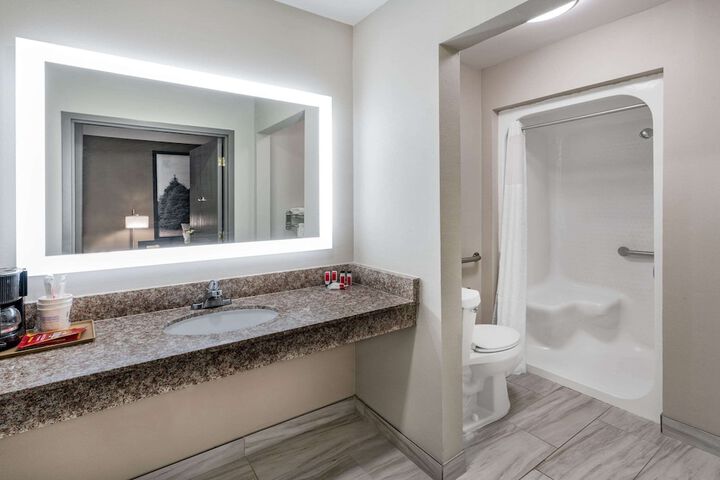 Bathroom shower