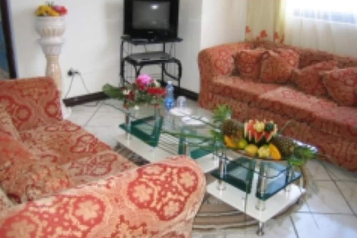 Room 3 of 6