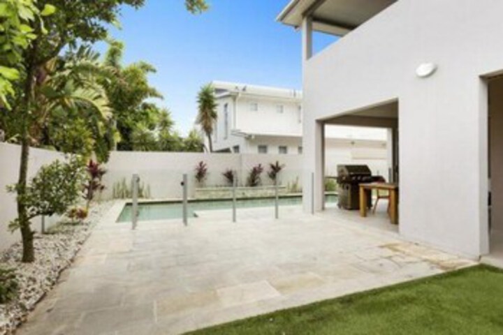 Terrace/Patio 7 of 9